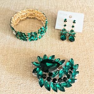 Emerald Bracelet, Earrings, Brooch Combination